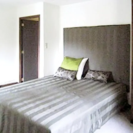 Spacious House With Garden In