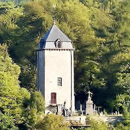 Spacious House With Garden In Prázdninový dům