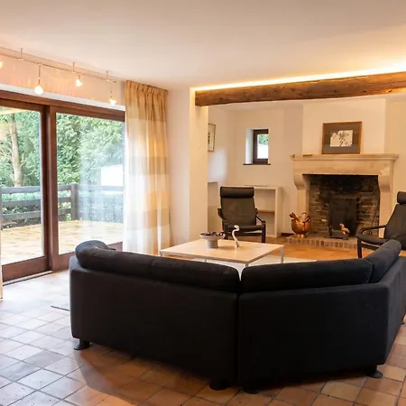 Spacious House With Garden In Semesterbostad *